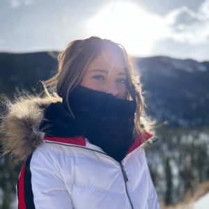 Meet your Posher, Brittany